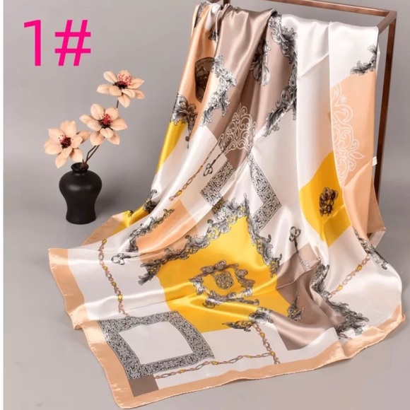 Large square head and neck scarf 🧣.( brand new) - Picture 4 of 6